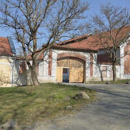 Statek Krkavci Hora Villa Nizbor Kültér fotó